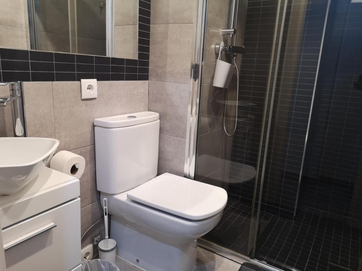 Aparteasy - Eixample Center Barselona Dış mekan fotoğraf