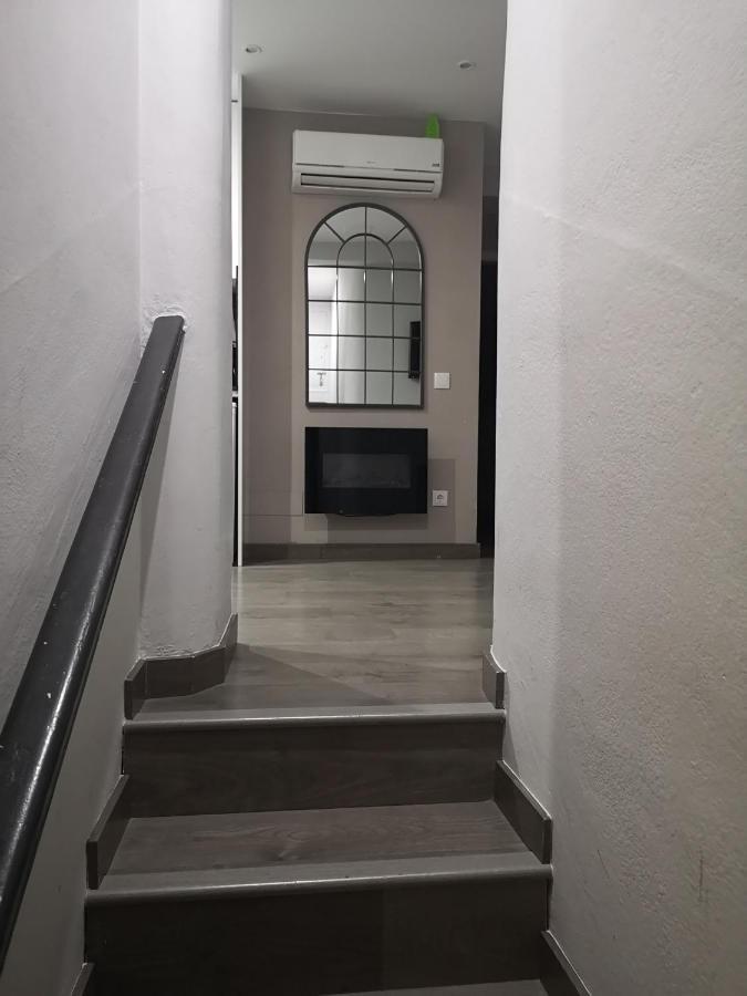Aparteasy - Eixample Center Barselona Dış mekan fotoğraf